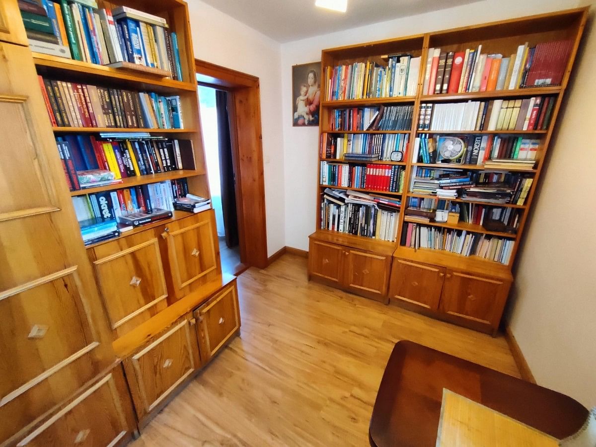 Dom  pokojowe na Sprzedaż