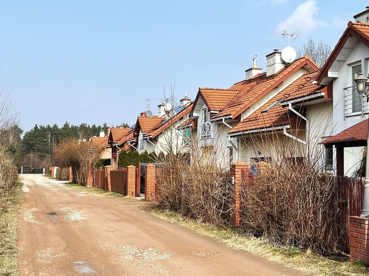 Dom 4 pokojowe na Sprzedaż