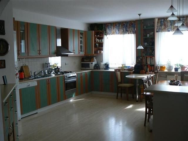 Mieszkanie 5 pokojowe na Sprzedaż