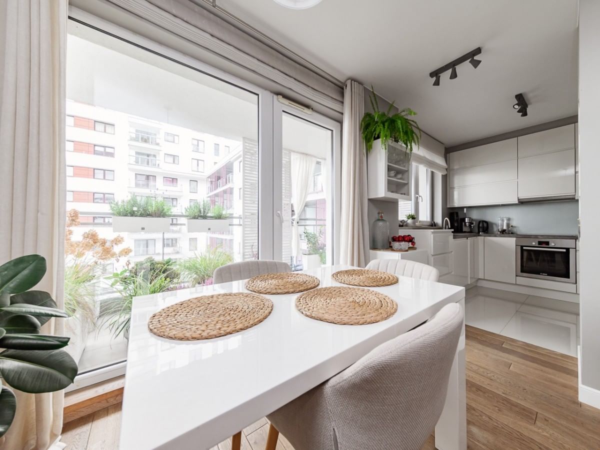 Mieszkanie 2 pokojowe na Sprzedaż