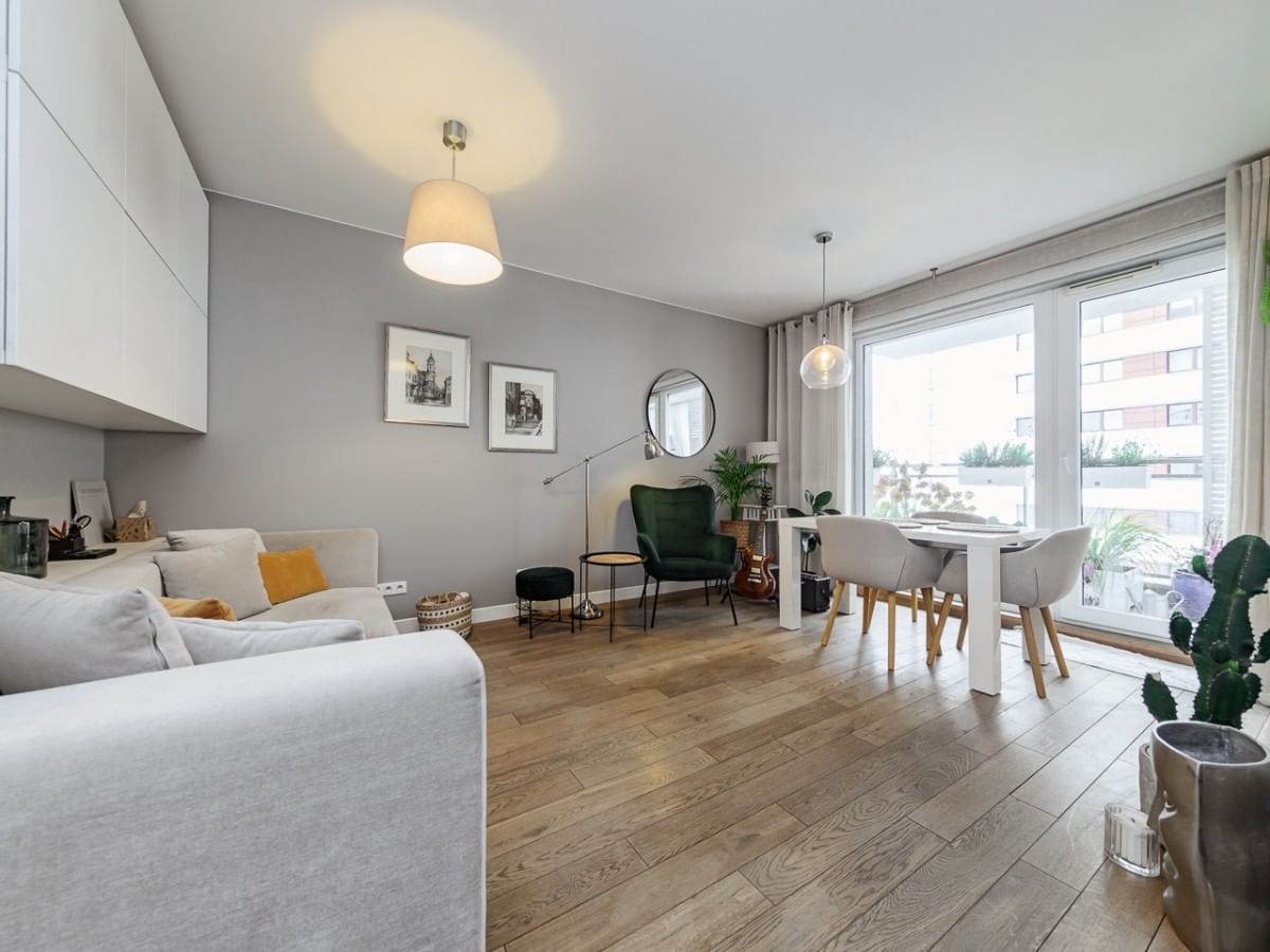 Mieszkanie 2 pokojowe na Sprzedaż