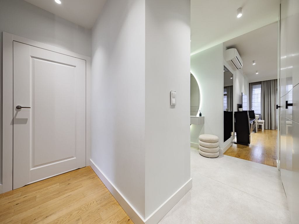 Mieszkanie 4 pokojowe na Sprzedaż