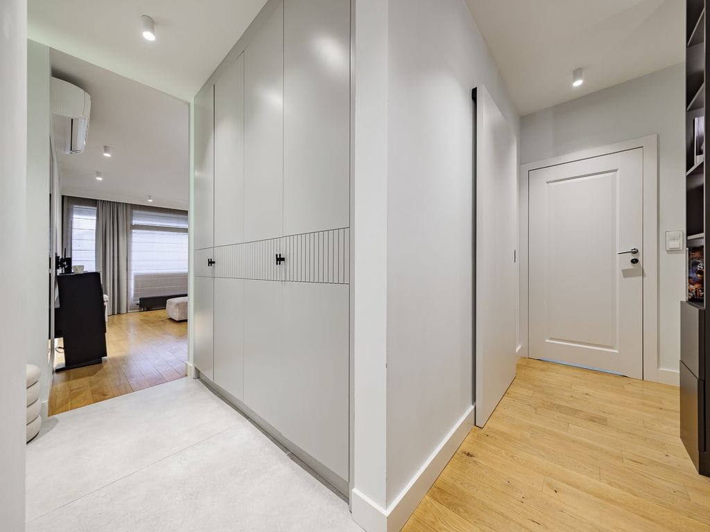 Mieszkanie 4 pokojowe na Sprzedaż