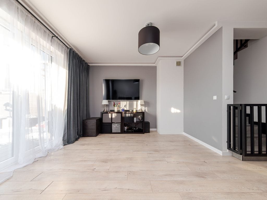 Dom 4 pokojowe na Sprzedaż