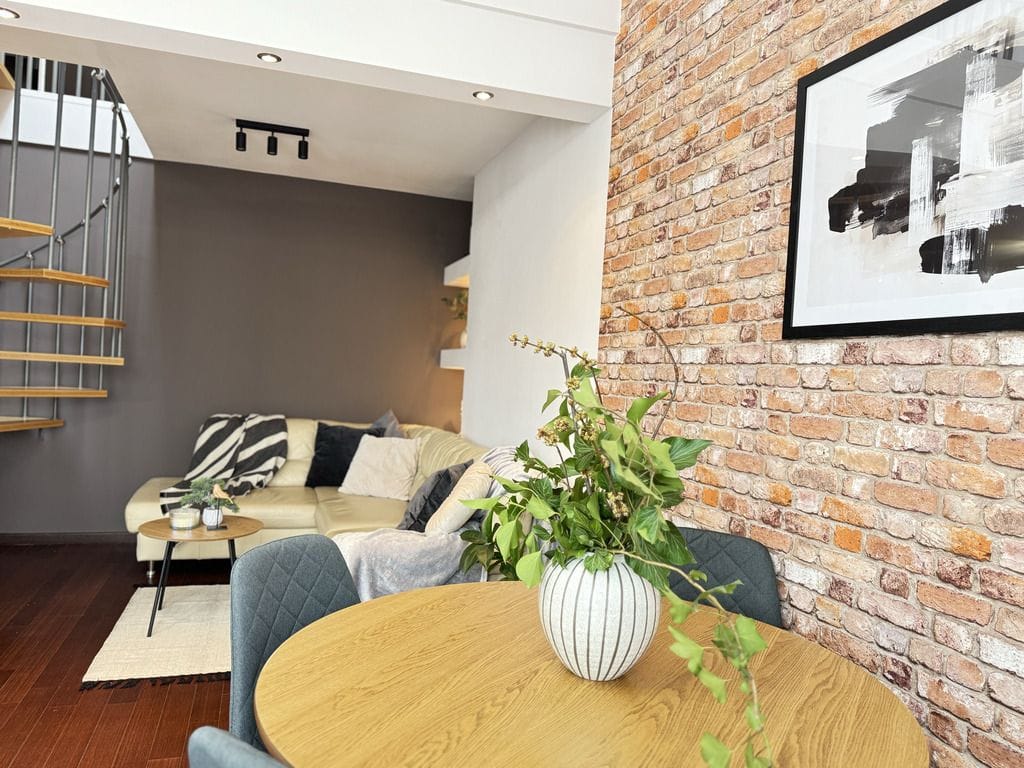 Mieszkanie 3 pokojowe na Sprzedaż