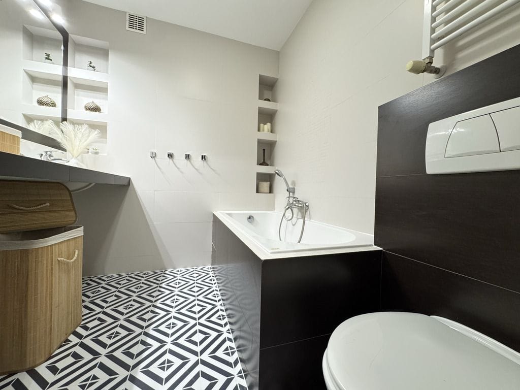 Mieszkanie 3 pokojowe na Sprzedaż