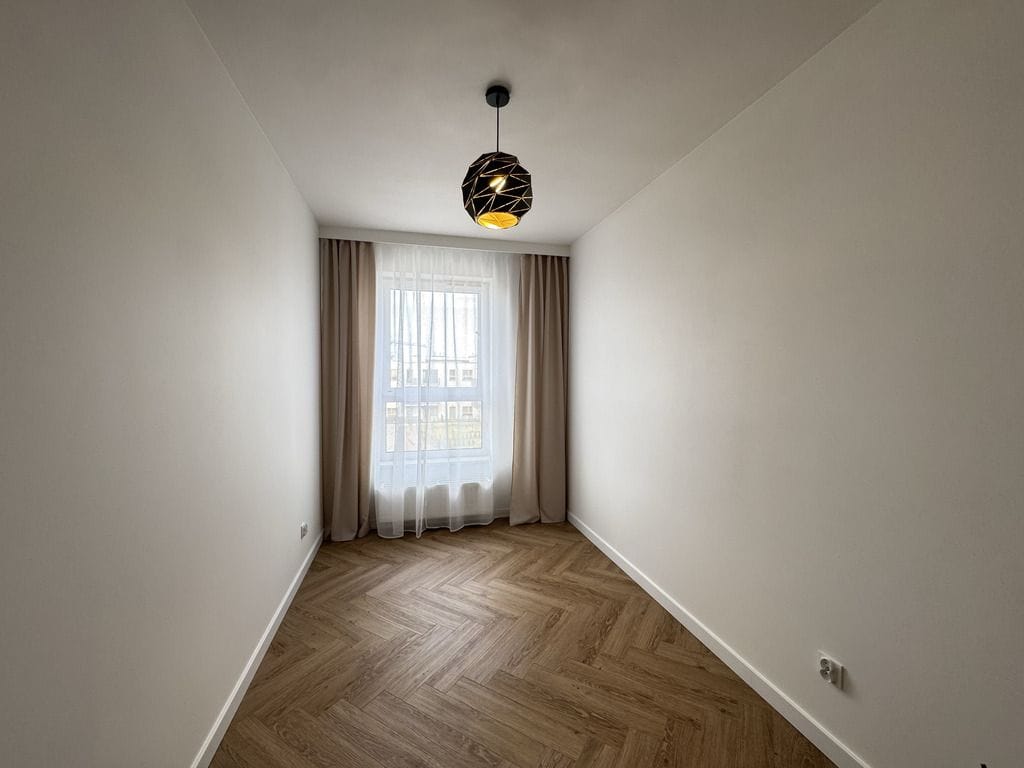 Mieszkanie 4 pokojowe na Sprzedaż