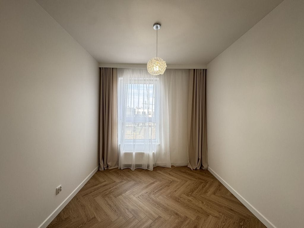 Mieszkanie 4 pokojowe na Sprzedaż