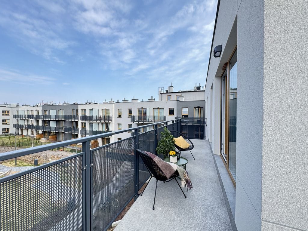 Mieszkanie 4 pokojowe na Sprzedaż