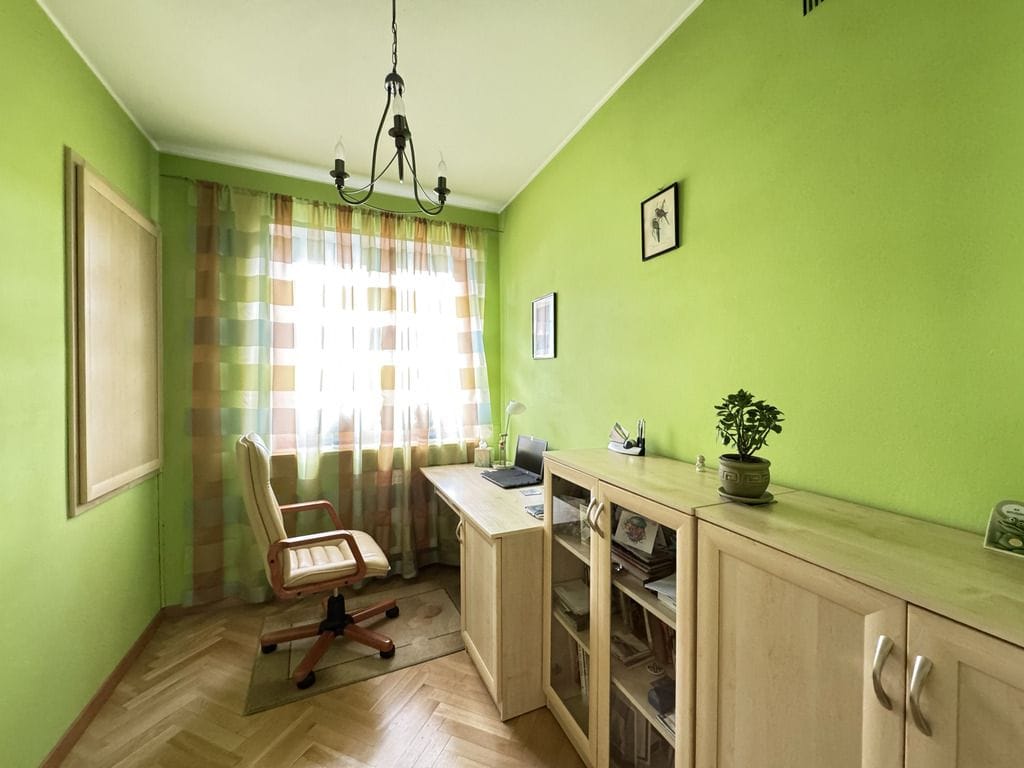 Dom 5 pokojowe na Sprzedaż