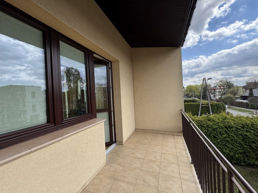 Dom 5 pokojowe na Sprzedaż