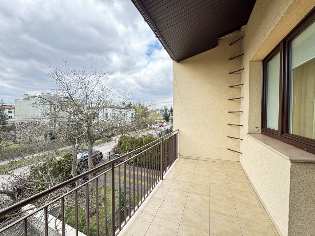 Dom 5 pokojowe na Sprzedaż