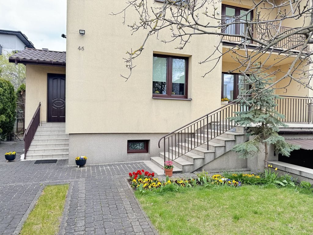 Dom 5 pokojowe na Sprzedaż