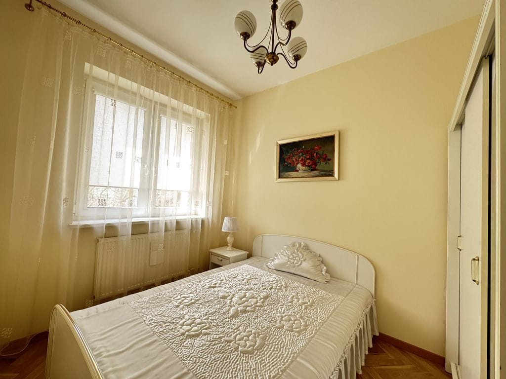 Dom 5 pokojowe na Sprzedaż