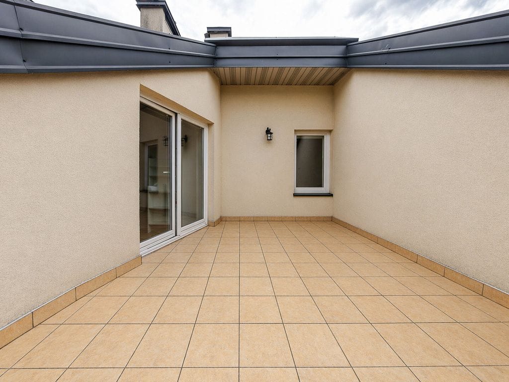 Mieszkanie 4 pokojowe na Sprzedaż