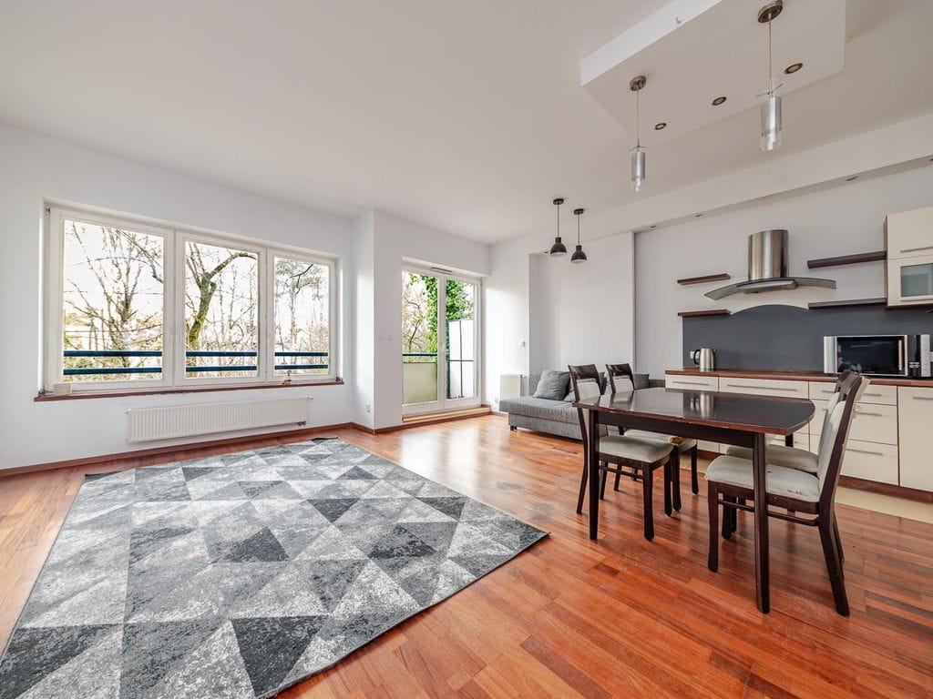 Mieszkanie 4 pokojowe na Sprzedaż