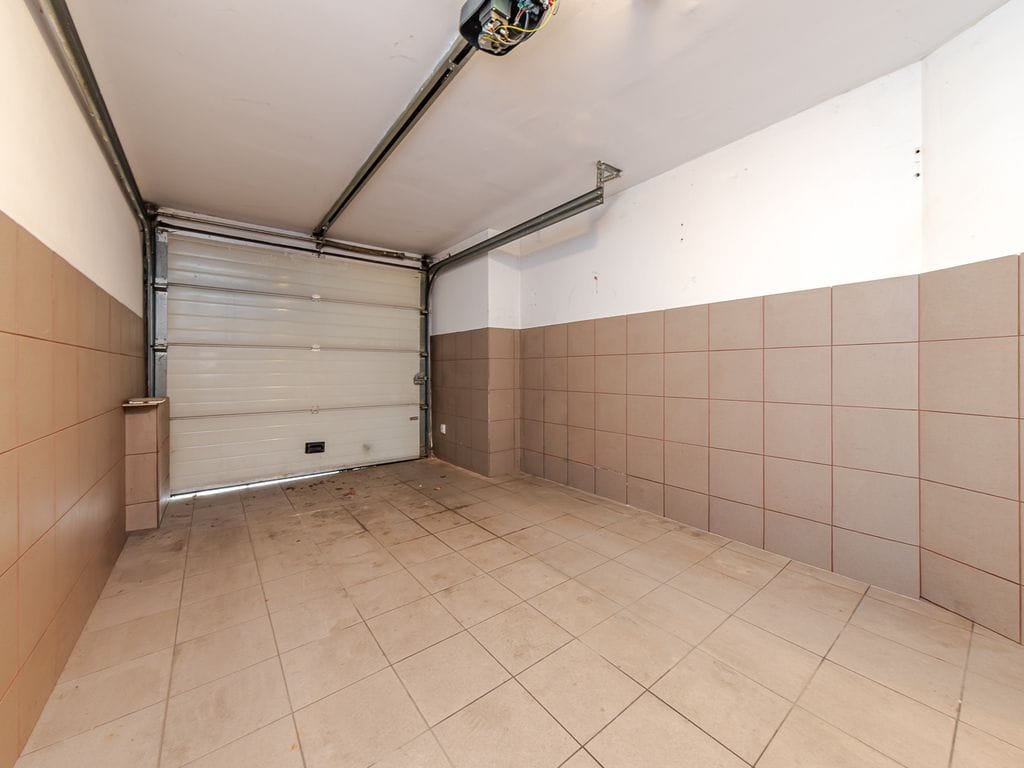 Mieszkanie 4 pokojowe na Sprzedaż