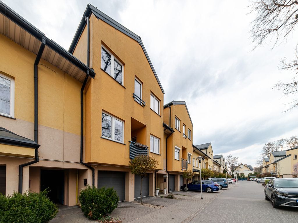 Mieszkanie 4 pokojowe na Sprzedaż