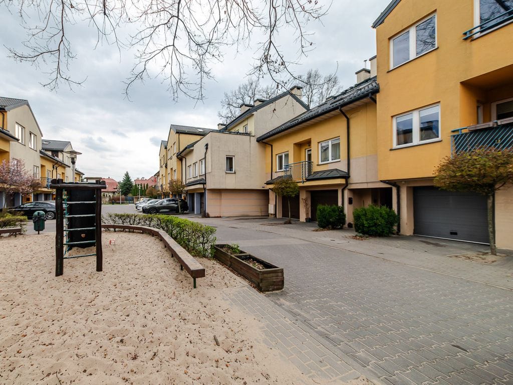 Mieszkanie 4 pokojowe na Sprzedaż