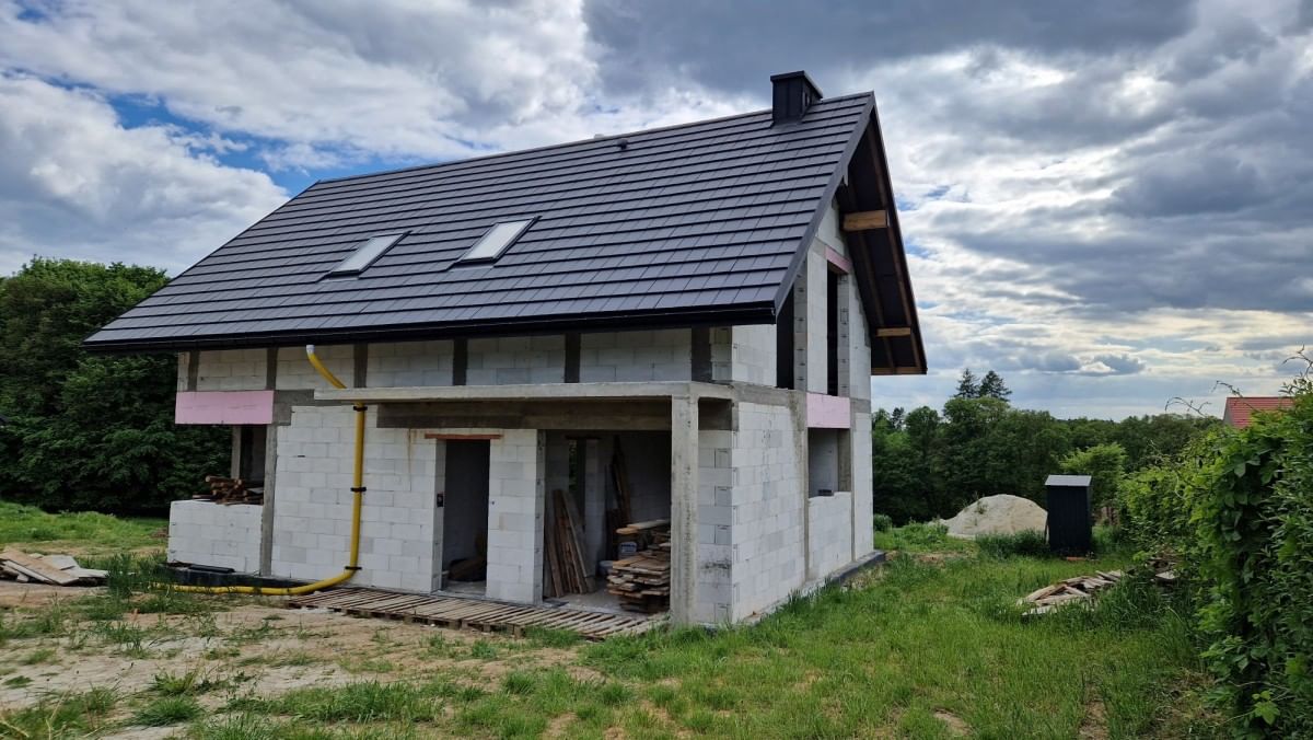 Dom 5 pokojowe na Sprzedaż