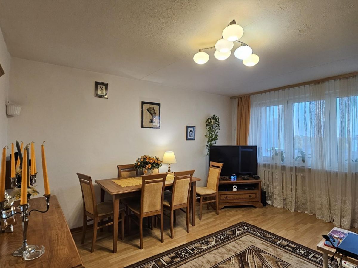 Mieszkanie 4 pokojowe na Sprzedaż