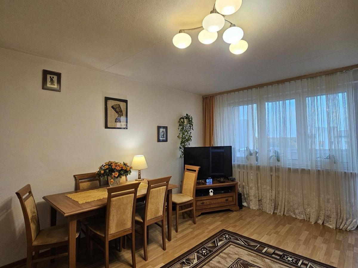 Mieszkanie 4 pokojowe na Sprzedaż