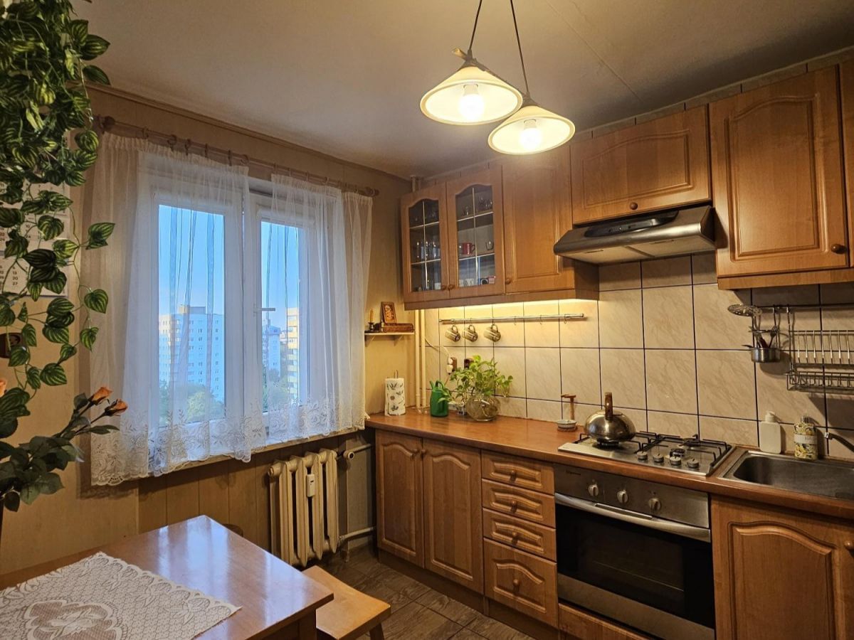 Mieszkanie 4 pokojowe na Sprzedaż