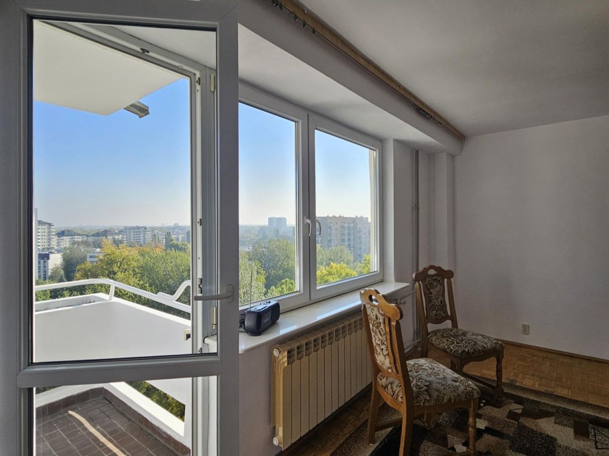 Mieszkanie 4 pokojowe na Sprzedaż