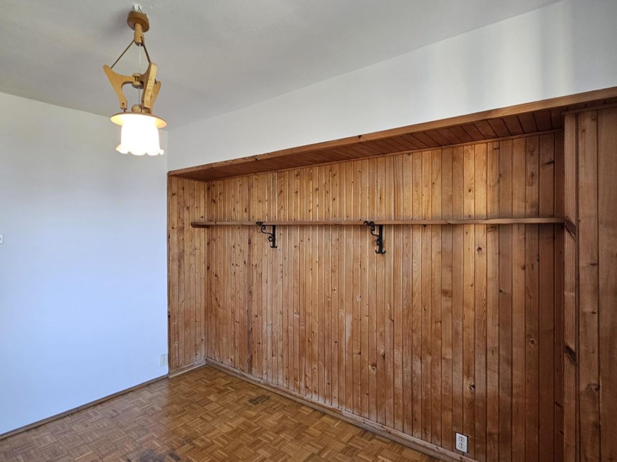 Mieszkanie 4 pokojowe na Sprzedaż