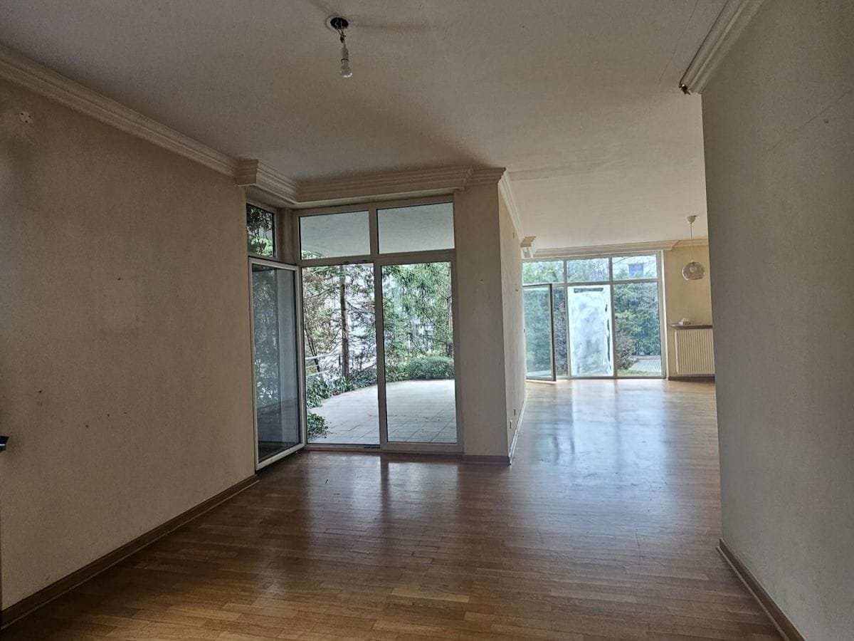 Mieszkanie 4 pokojowe na Sprzedaż