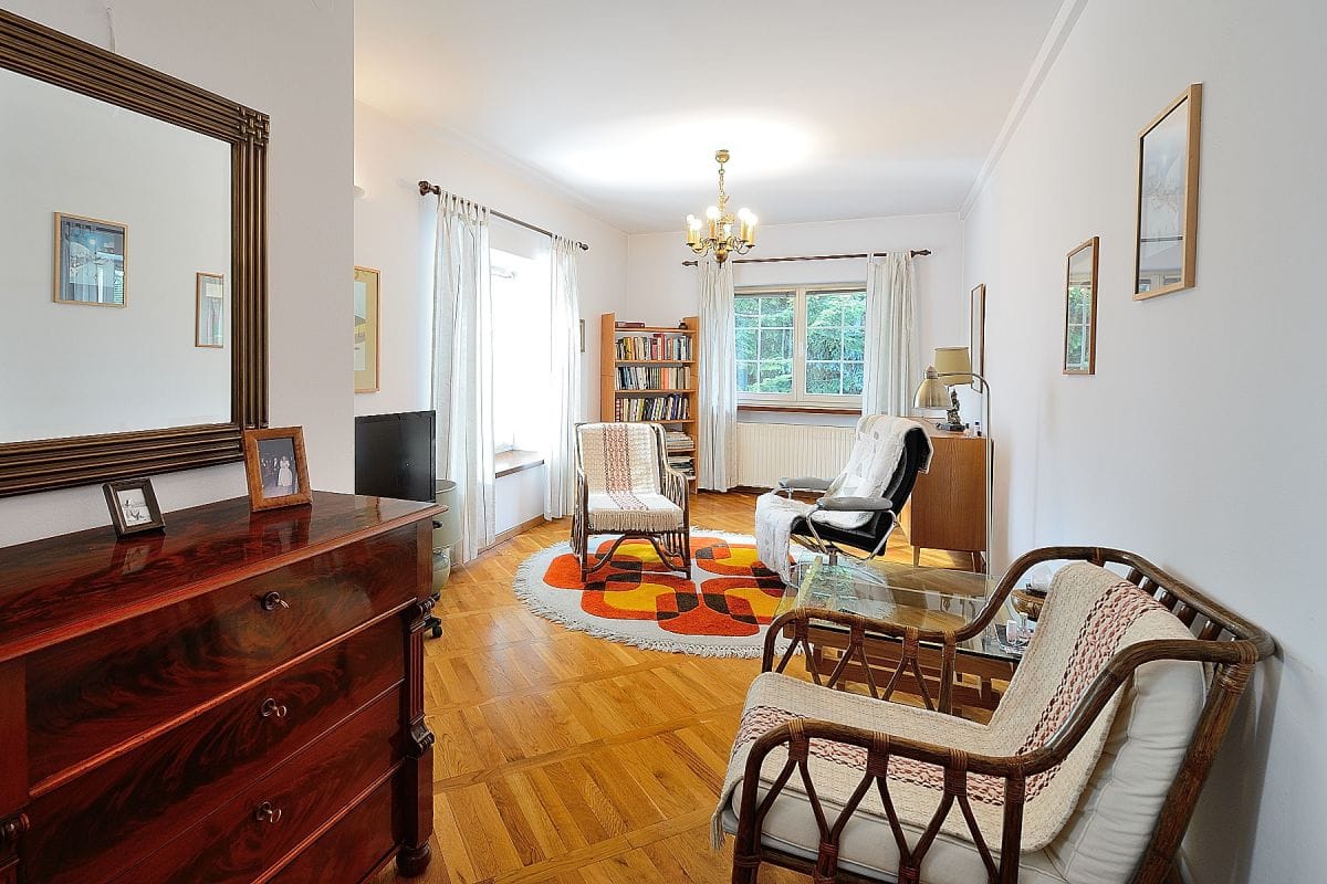 Dom 7 pokojowe na Sprzedaż