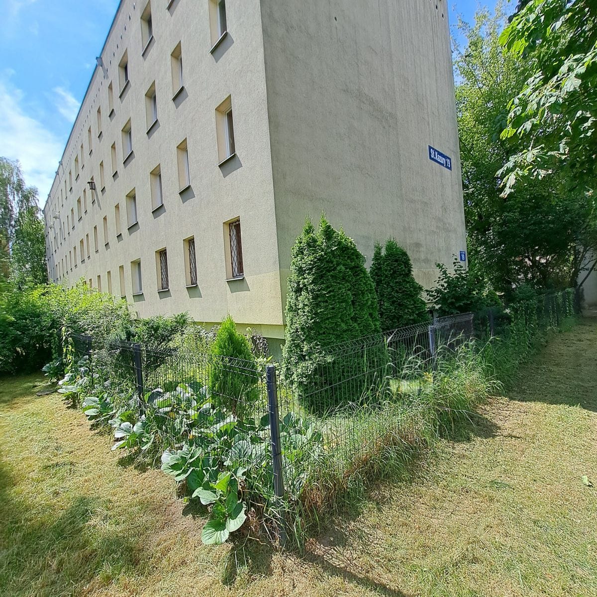 Lokal użytkowy  pokojowe na Sprzedaż