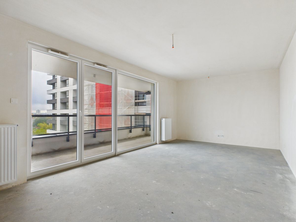 Mieszkanie 4 pokojowe na Sprzedaż