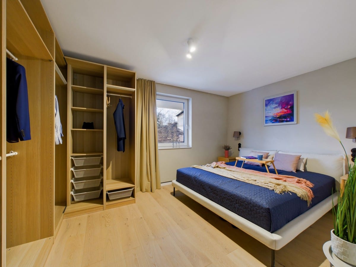 Mieszkanie 4 pokojowe na Sprzedaż