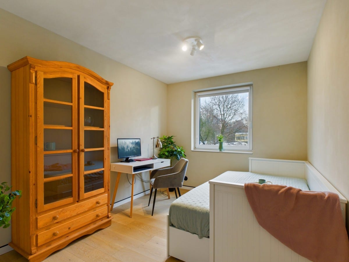 Mieszkanie 4 pokojowe na Sprzedaż