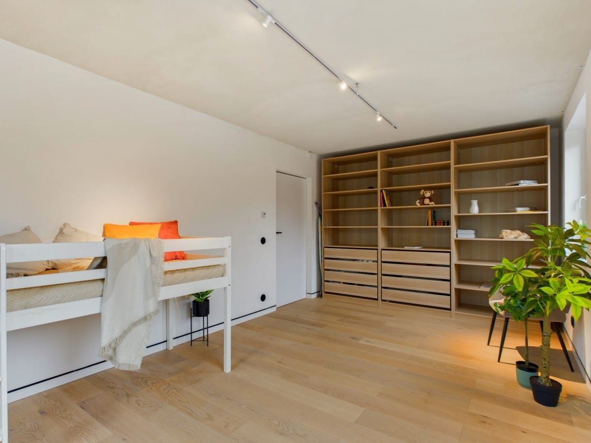 Mieszkanie 4 pokojowe na Sprzedaż