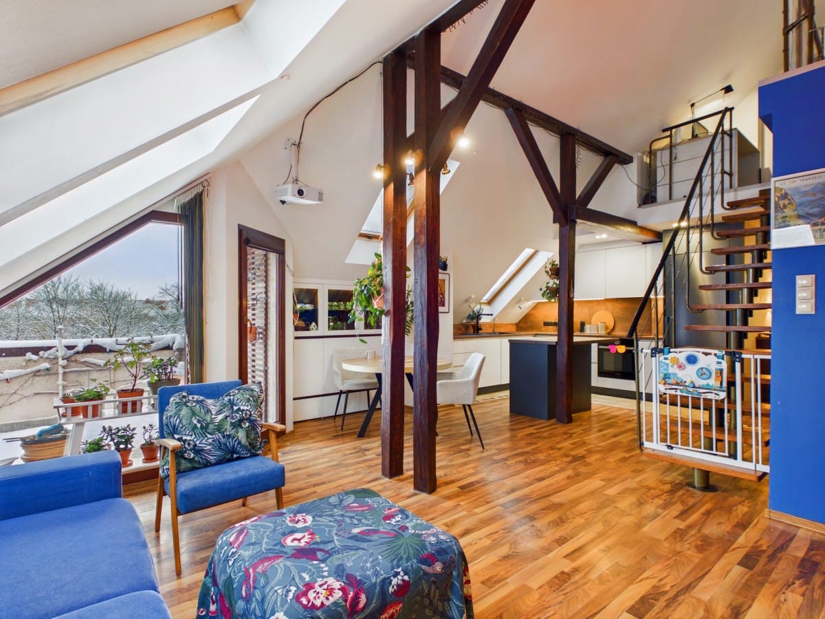 Mieszkanie 4 pokojowe na Sprzedaż