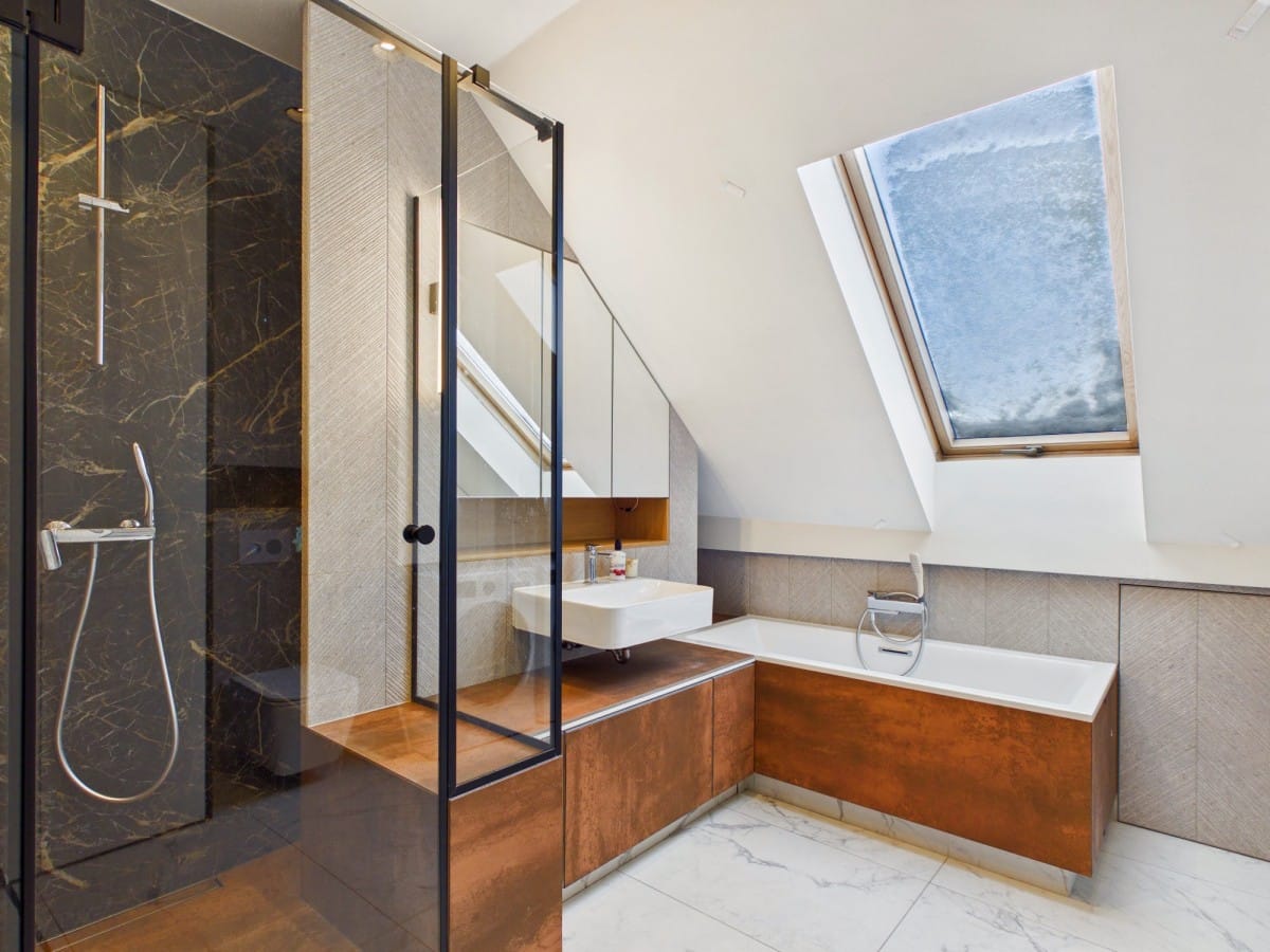 Mieszkanie 4 pokojowe na Sprzedaż