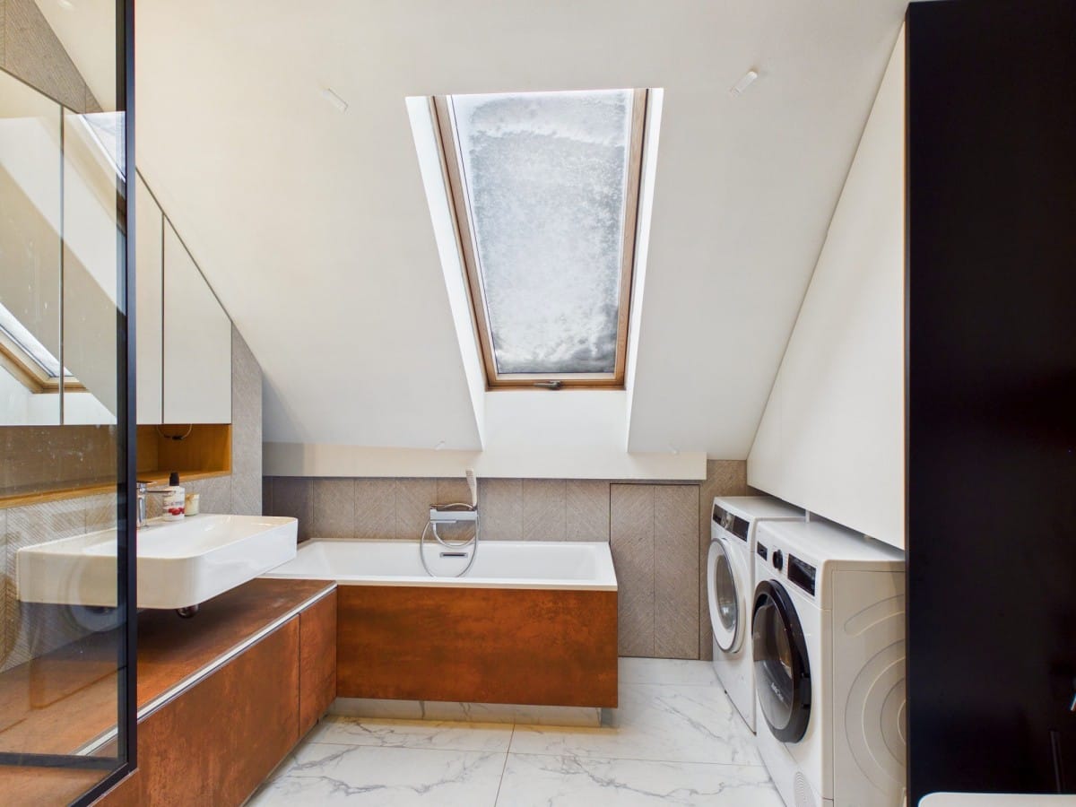 Mieszkanie 4 pokojowe na Sprzedaż