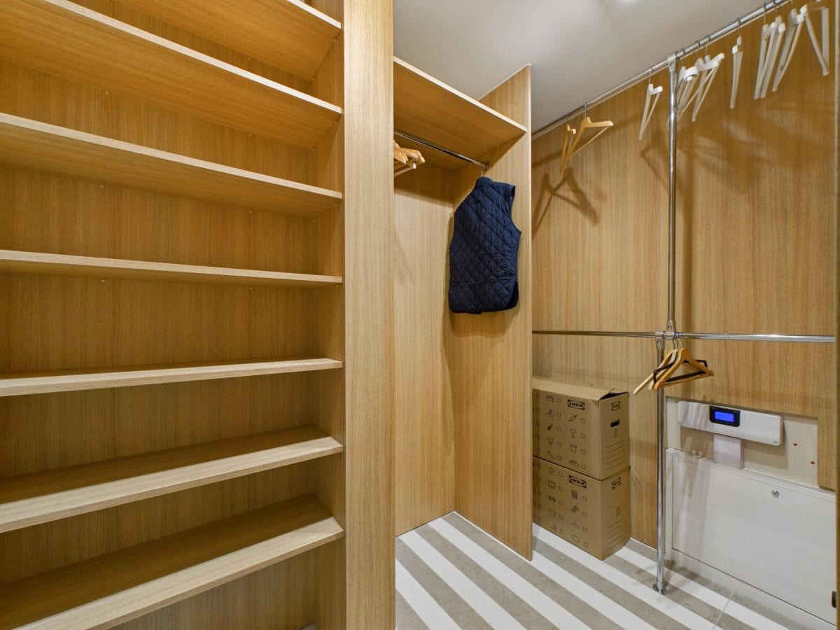 Mieszkanie 4 pokojowe na Sprzedaż