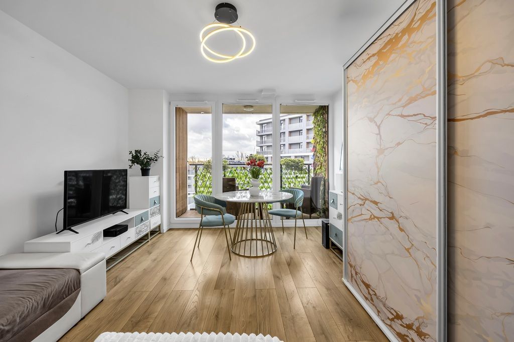 Mieszkanie 1 pokojowe na Sprzedaż