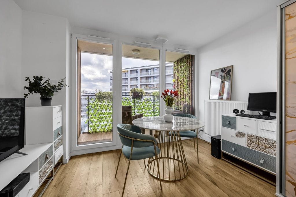 Mieszkanie 1 pokojowe na Sprzedaż