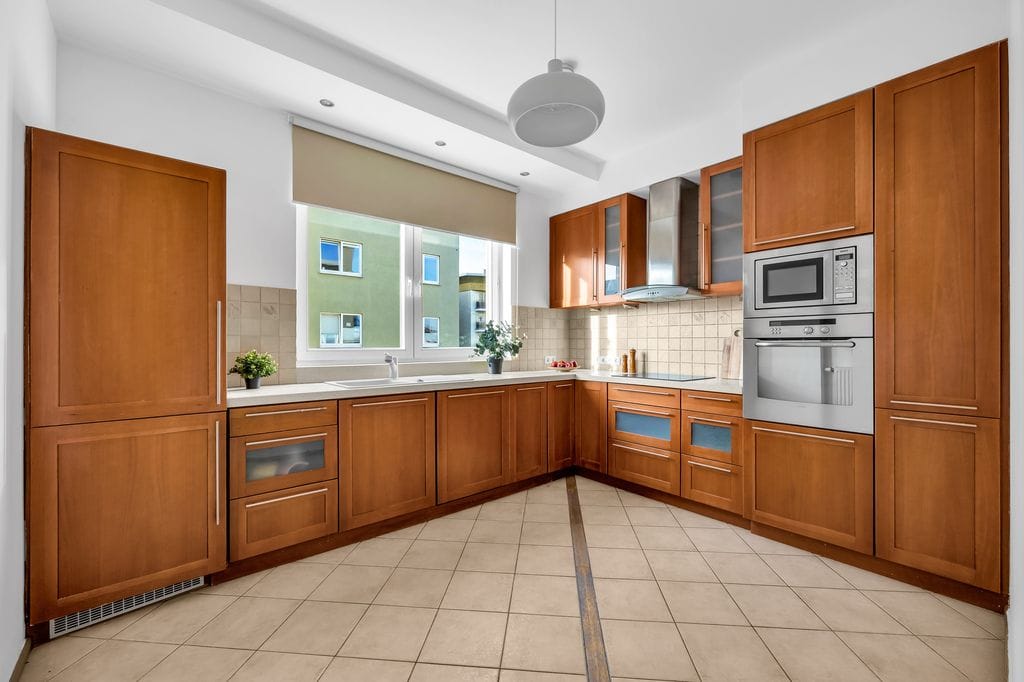 Mieszkanie 4 pokojowe na Sprzedaż