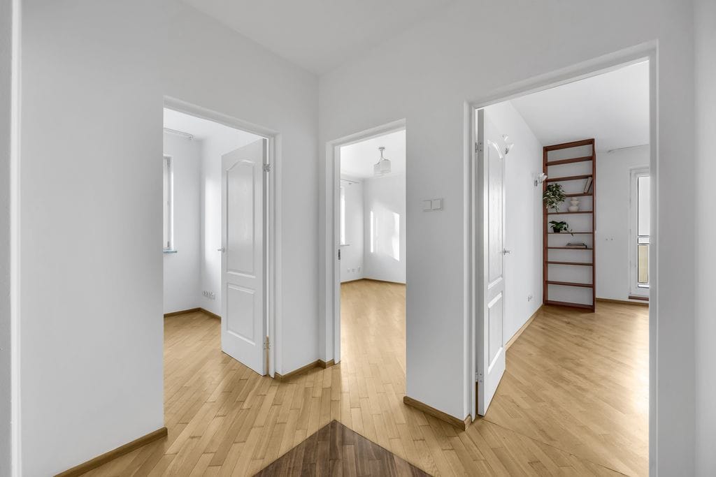 Mieszkanie 4 pokojowe na Sprzedaż