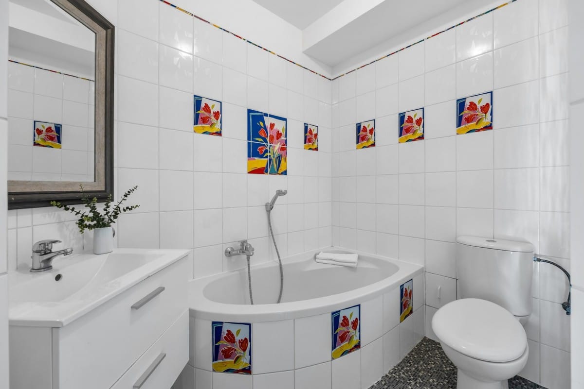 Mieszkanie 4 pokojowe na Sprzedaż