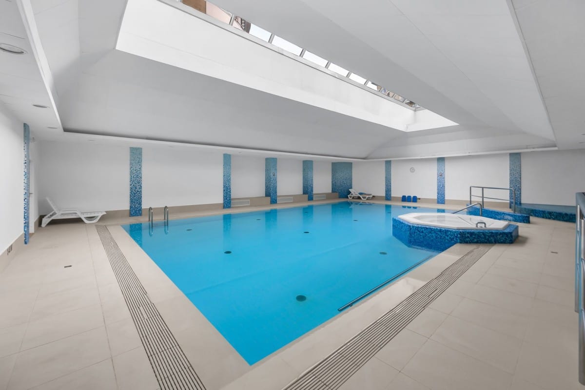 Mieszkanie 4 pokojowe na Sprzedaż