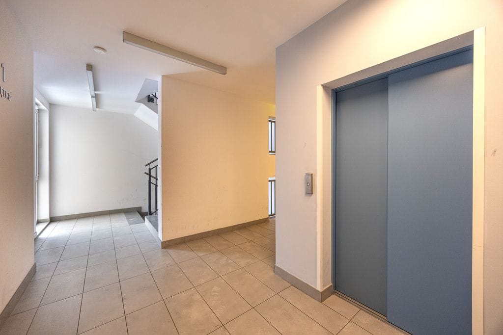 Mieszkanie 4 pokojowe na Sprzedaż