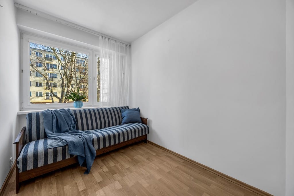 Mieszkanie 4 pokojowe na Sprzedaż