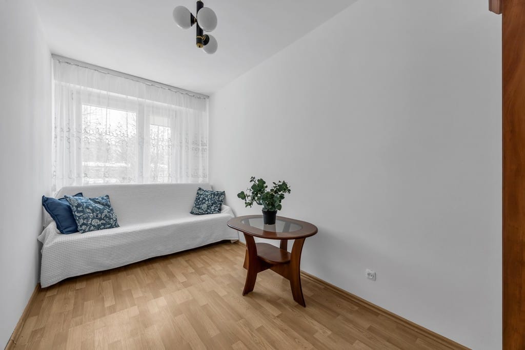 Mieszkanie 4 pokojowe na Sprzedaż