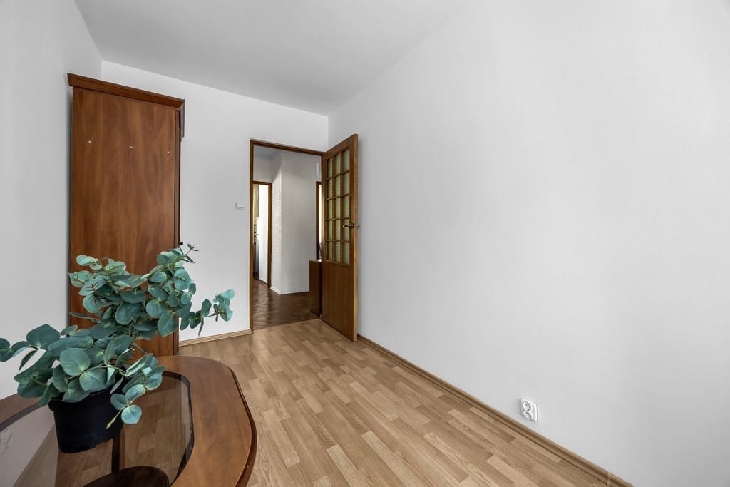 Mieszkanie 4 pokojowe na Sprzedaż